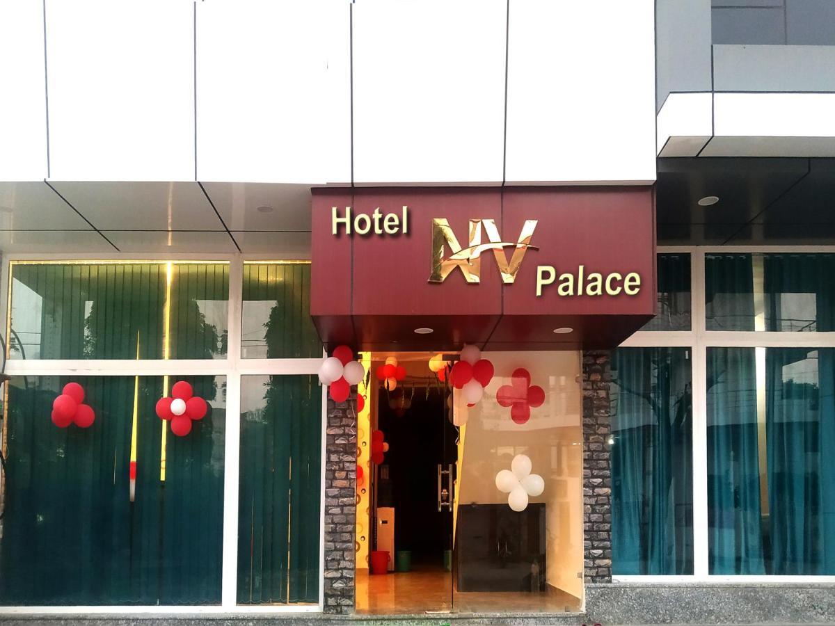 Nv Palace Hotel Vrindāvan Exterior foto